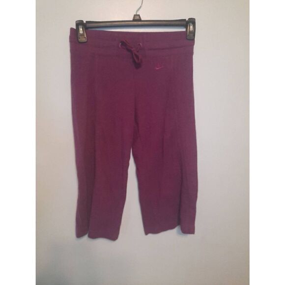 Nike size XS Women's Maroon Crop Pants - Picture 1 of 3